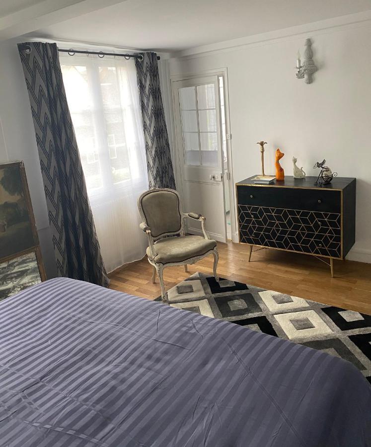 Chambre D'Hotes Du Carre Des Arts Онфльор Екстериор снимка