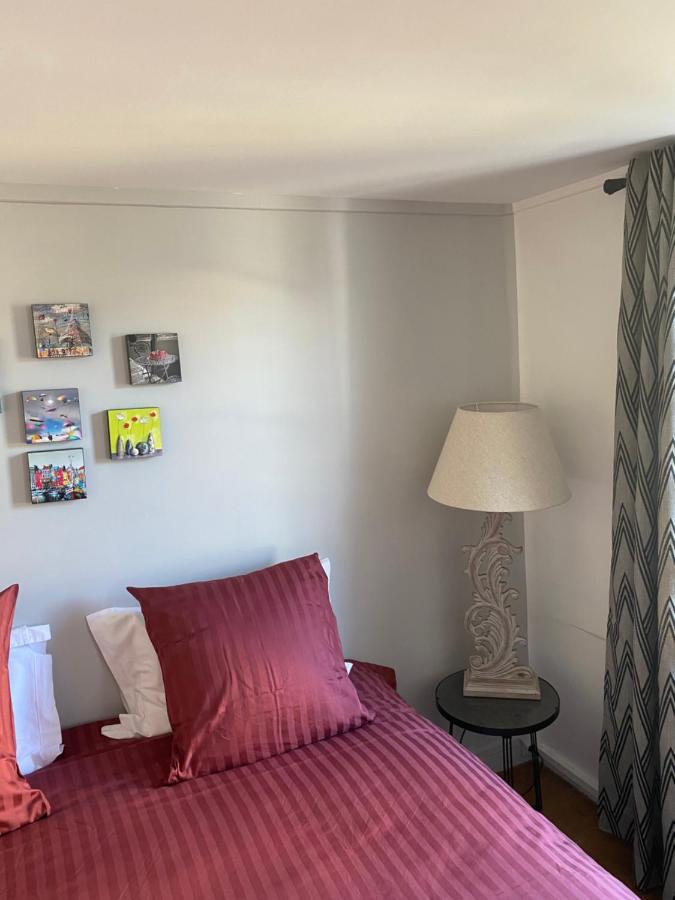 Chambre D'Hotes Du Carre Des Arts Онфльор Екстериор снимка